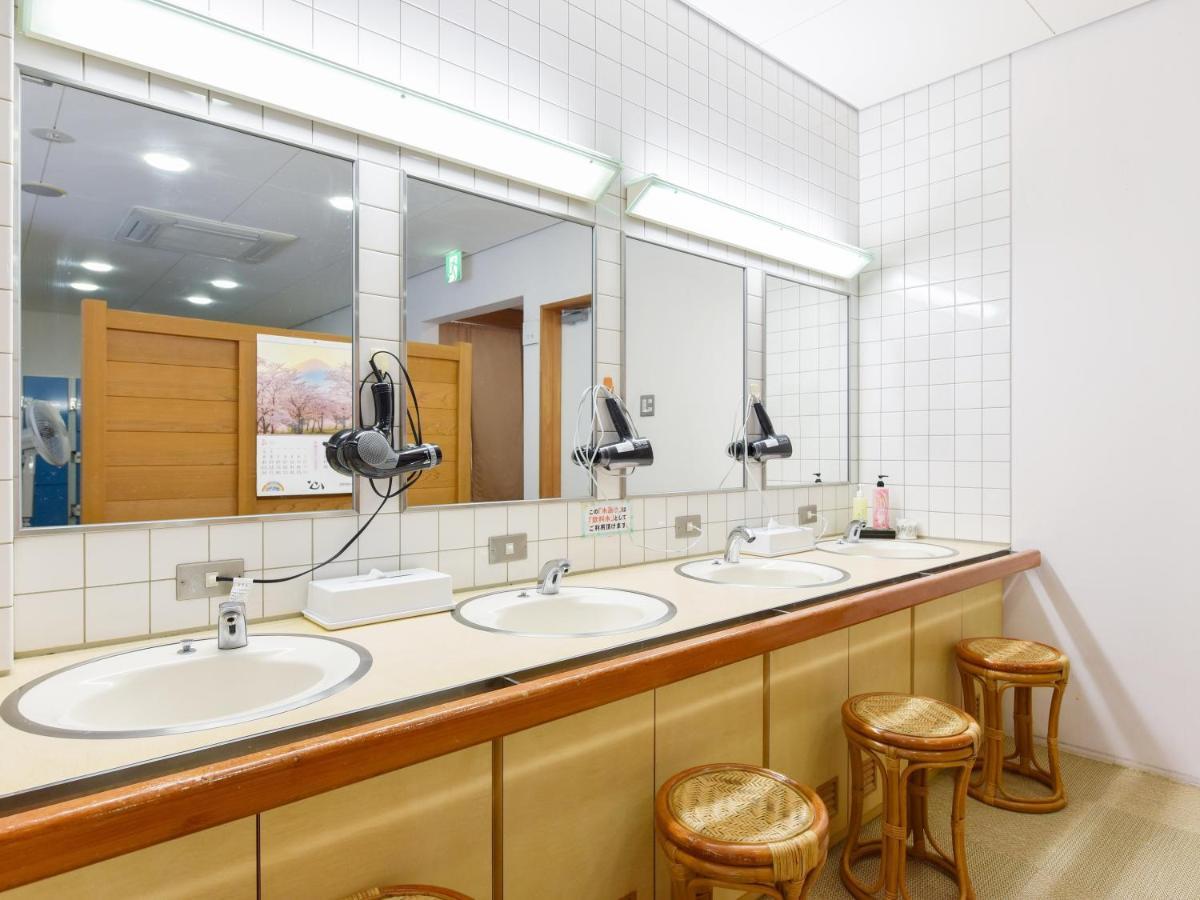 Отель Momijigawa Onsen Naka Экстерьер фото